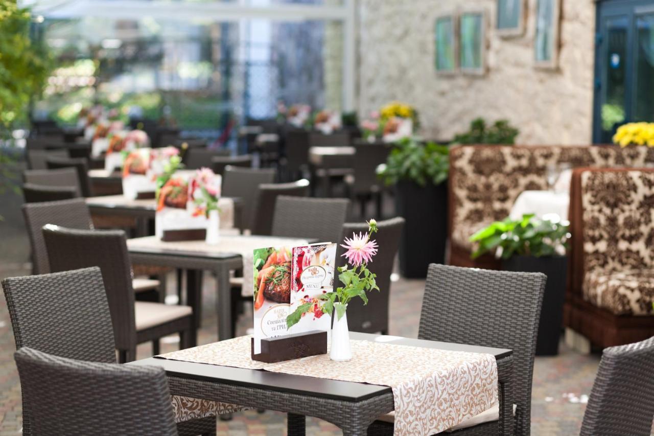 Nadiya Hotel Ivano-Frankivsk Exteriör bild